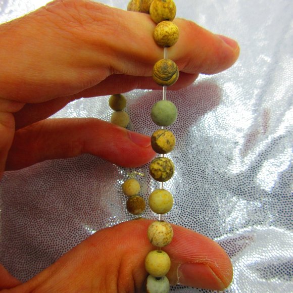 Picture Jasper Matte 6mm Round 7" Stretchy Gemstone Bracelet - Picture 3 of 3